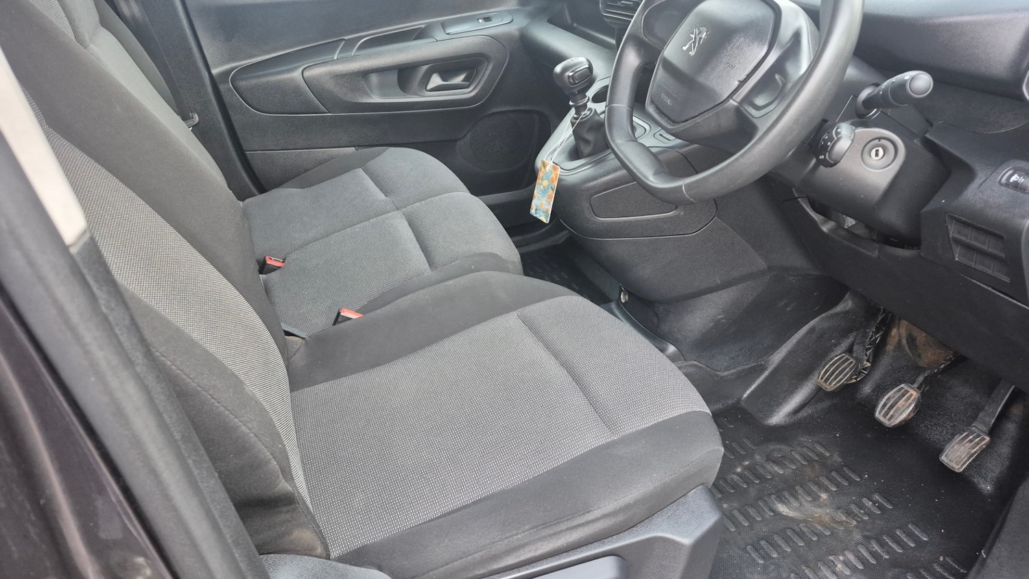 Used Peugeot Partner 2023 for sale - 77418615: Photo 11