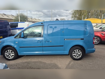 Used Volkswagen Caddy Maxi 2013 for sale - 78210263: Photo