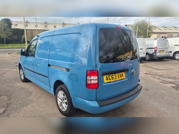 Used Volkswagen Caddy Maxi 2013 for sale - 78210263: Photo