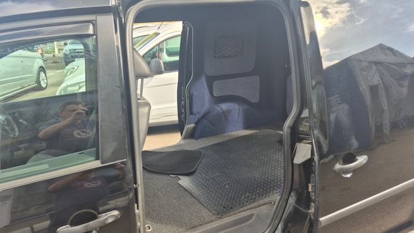 Used Volkswagen Caddy 2012 for sale - 76181799: Photo 9