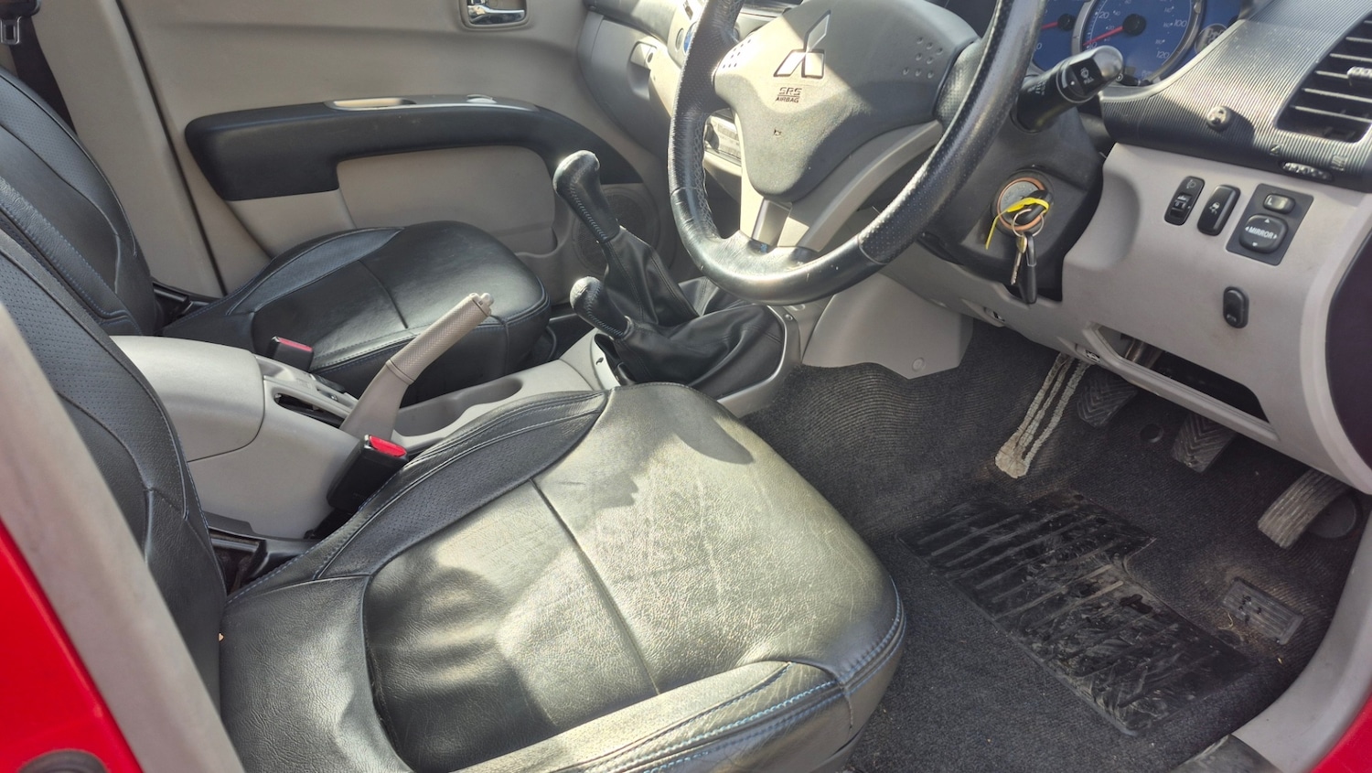 Used Mitsubishi L200 2006 for sale - 77112947: Photo 12