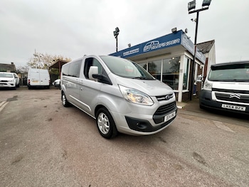 2014 (14) - 2.2 TDCi 155ps Low Roof D/Cab Limited Van