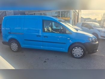 Used Volkswagen Caddy 2015 for sale - 78486242: Photo