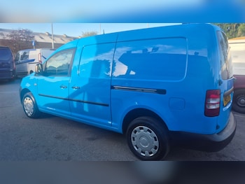 Used Volkswagen Caddy 2015 for sale - 78486242: Photo