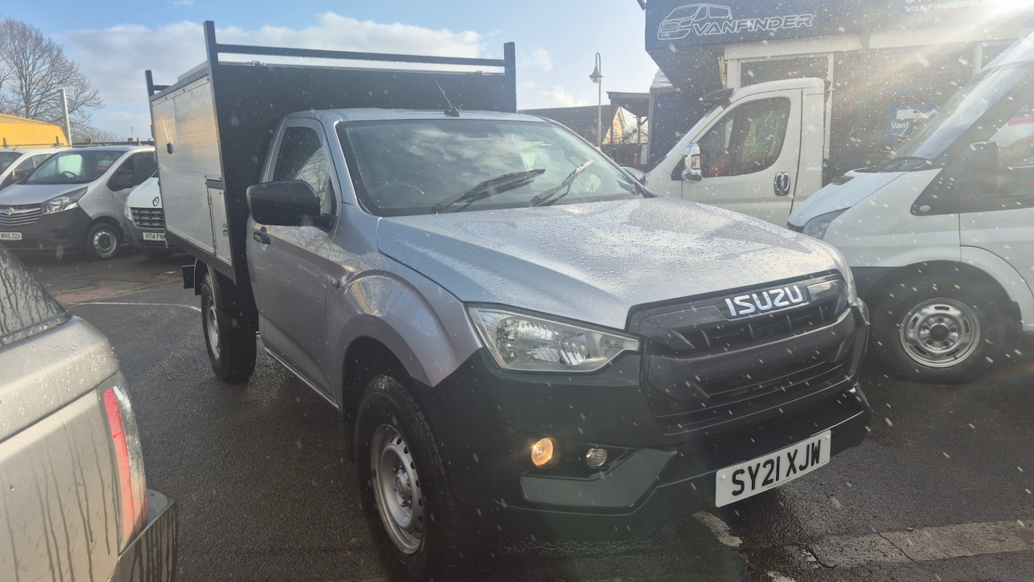 Used Isuzu D-Max 2021 for sale - 77339510: Photo 2