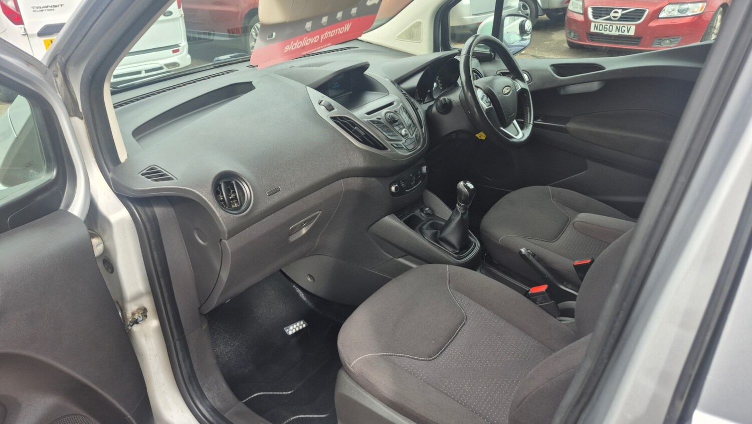 Used Ford Transit Courier 2015 for sale - 77915786: Photo 10