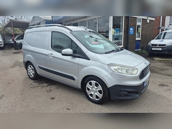 Used Ford Transit Courier 2015 for sale - 77915786: Photo