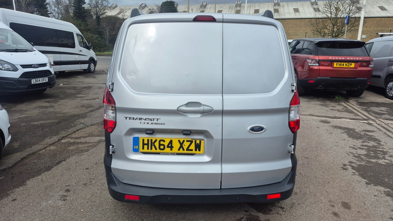 Used Ford Transit Courier 2015 for sale - 77915786: Photo 5
