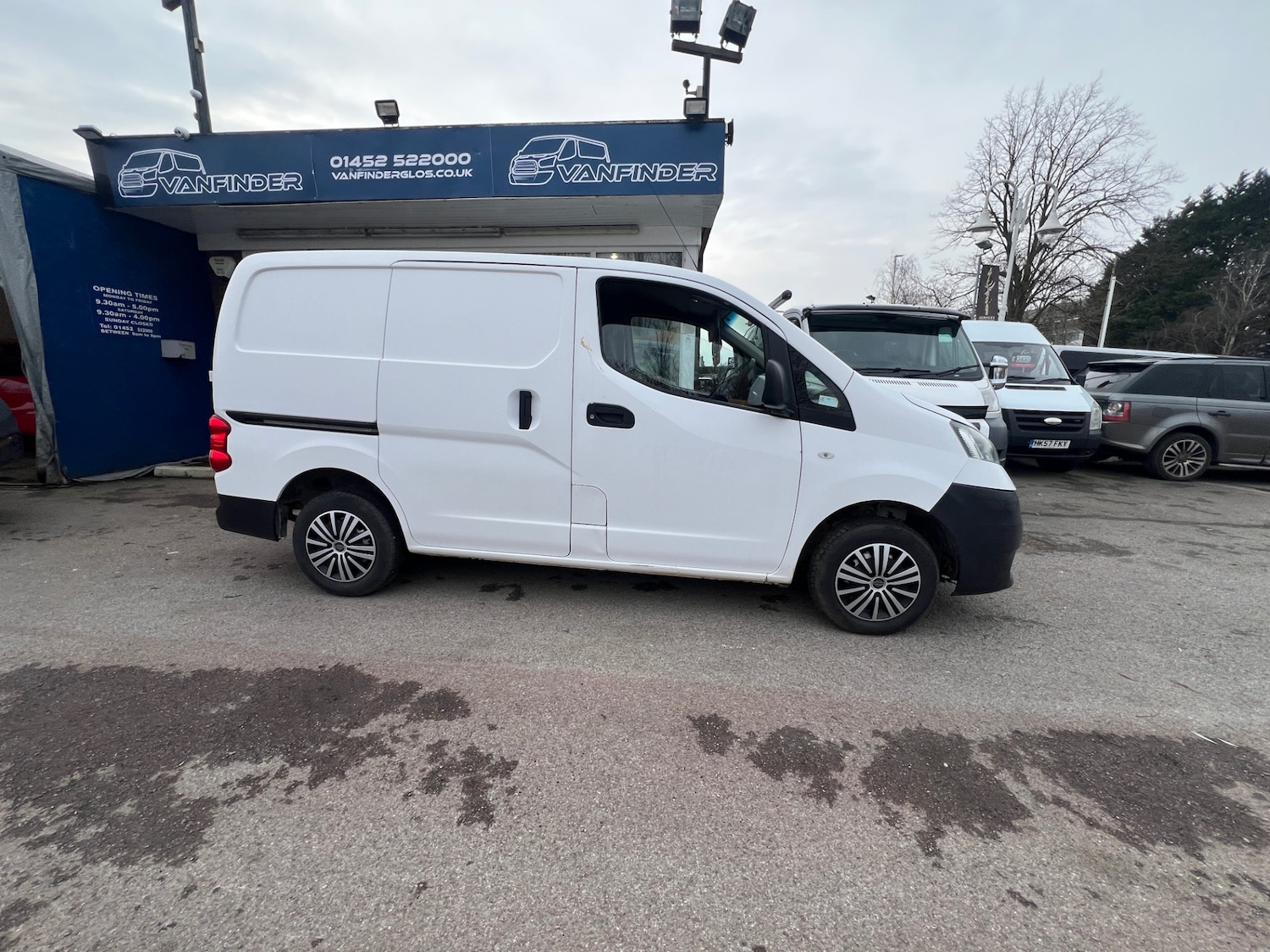 Used Nissan NV200 2013 for sale - 77324745: Photo 2