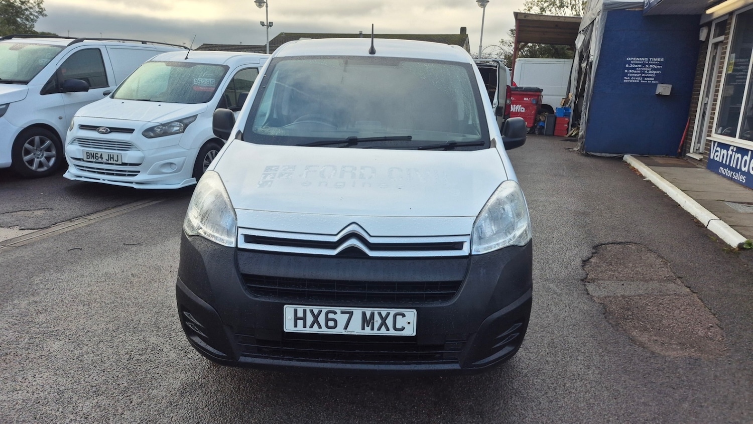Used Citroen Berlingo 2017 for sale - 76130938: Photo 3