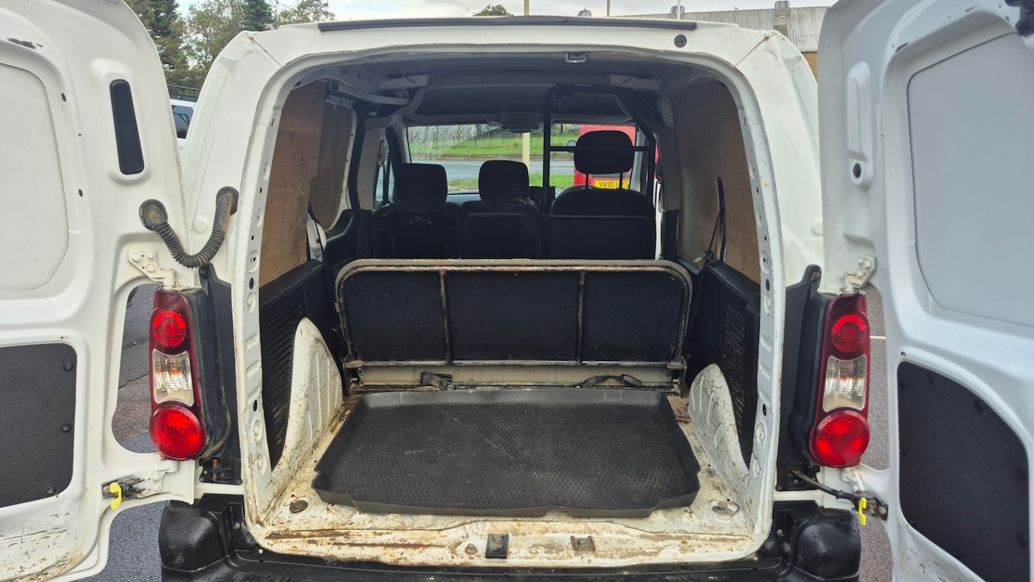 Used Citroen Berlingo 2017 for sale - 76130938: Photo 9