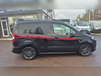 Used Ford Transit Courier 2018 for sale - 76464491: Photo