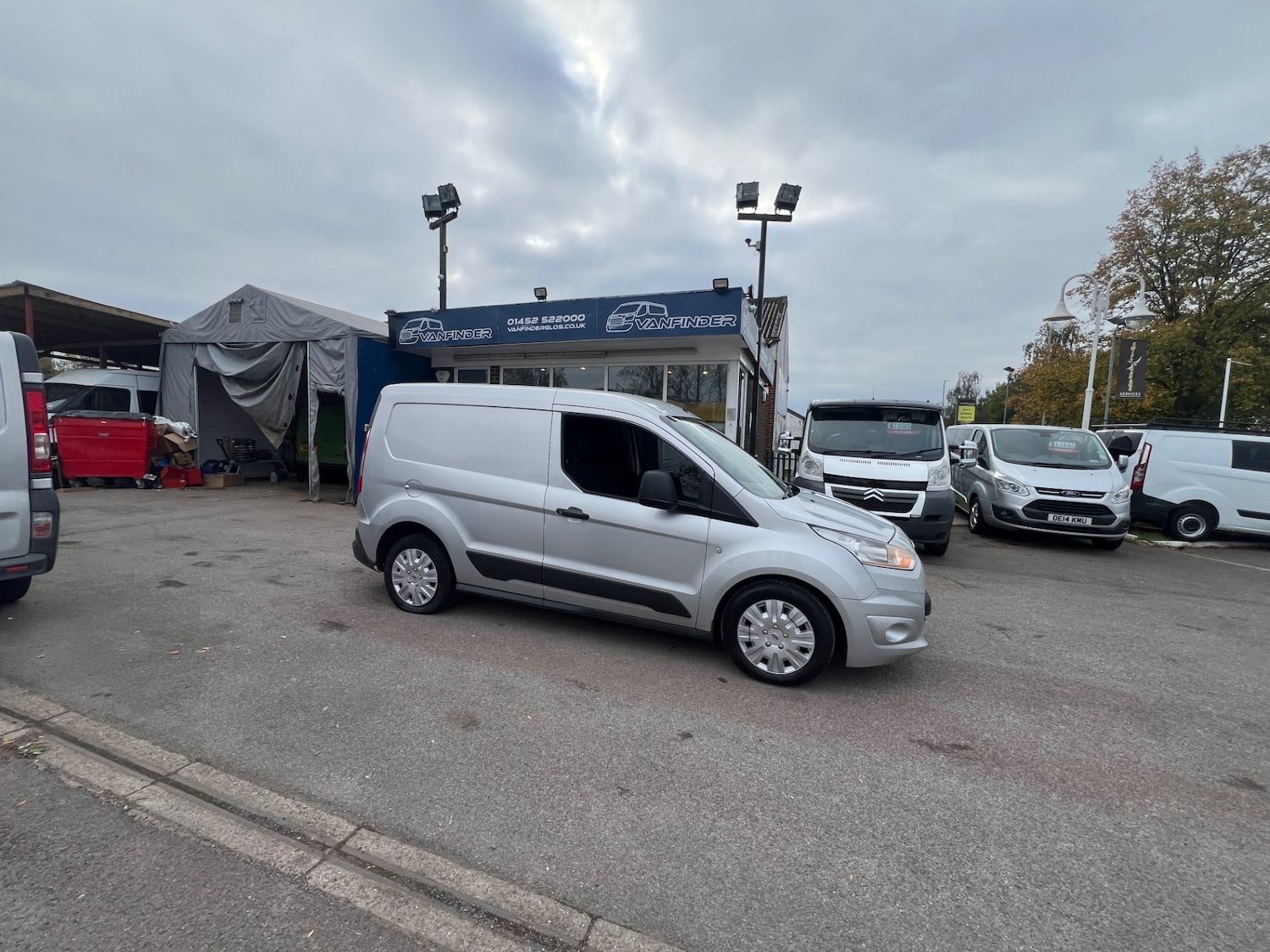 Used Ford Transit Connect 2014 for sale - 76244408: Photo 4