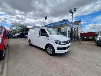 Used Volkswagen Transporter 2018 for sale - 79392195: Photo