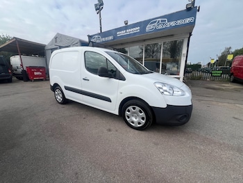 Used Peugeot Partner 2015 for sale - 75650811: Photo
