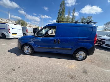 Used Vauxhall Combo 2016 for sale - 78324568: Photo