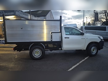 Used Toyota Hilux 2020 for sale - 77501867: Photo