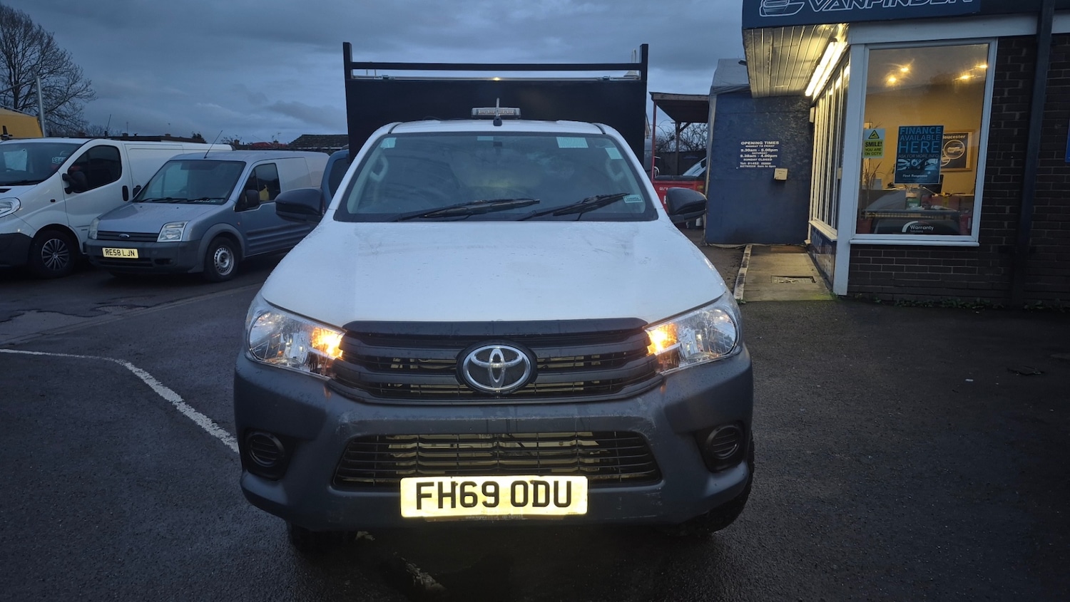 Used Toyota Hilux 2020 for sale - 77501867: Photo 8