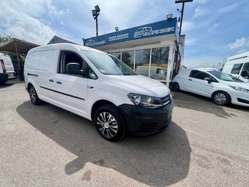 Used Volkswagen Caddy Maxi 2017 for sale - 78655625: Photo
