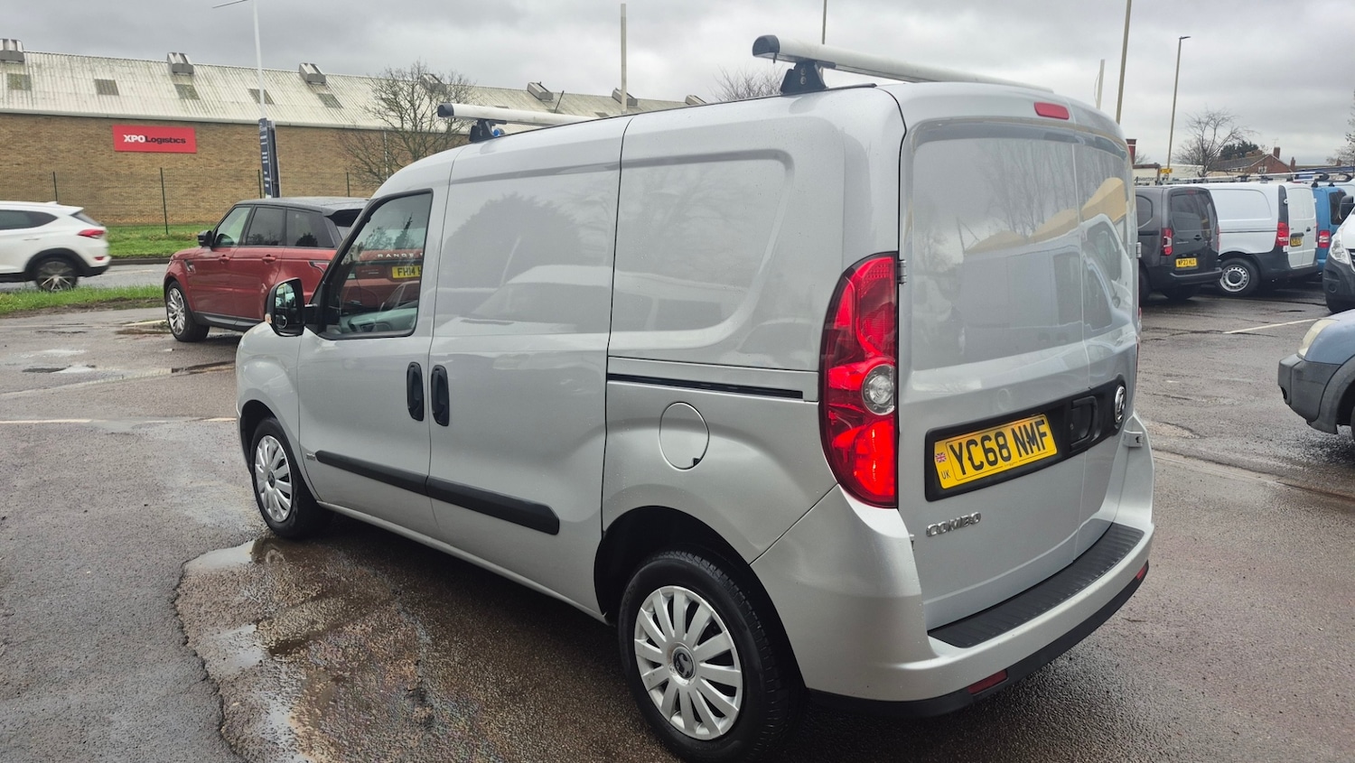 Used Vauxhall Combo 2018 for sale - 77542653: Photo 2