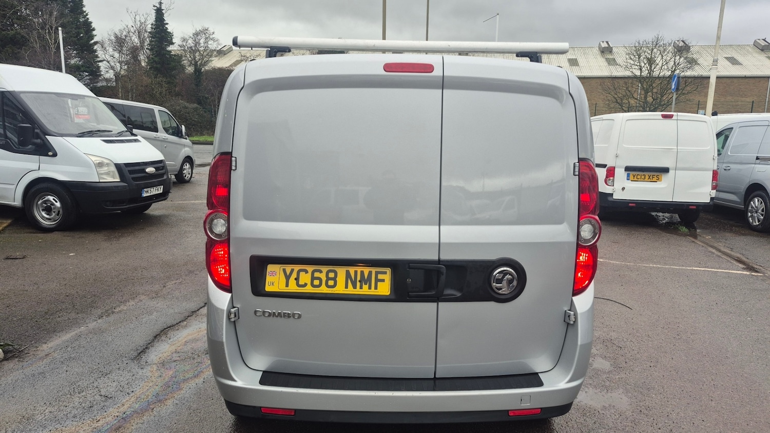 Used Vauxhall Combo 2018 for sale - 77542653: Photo 4