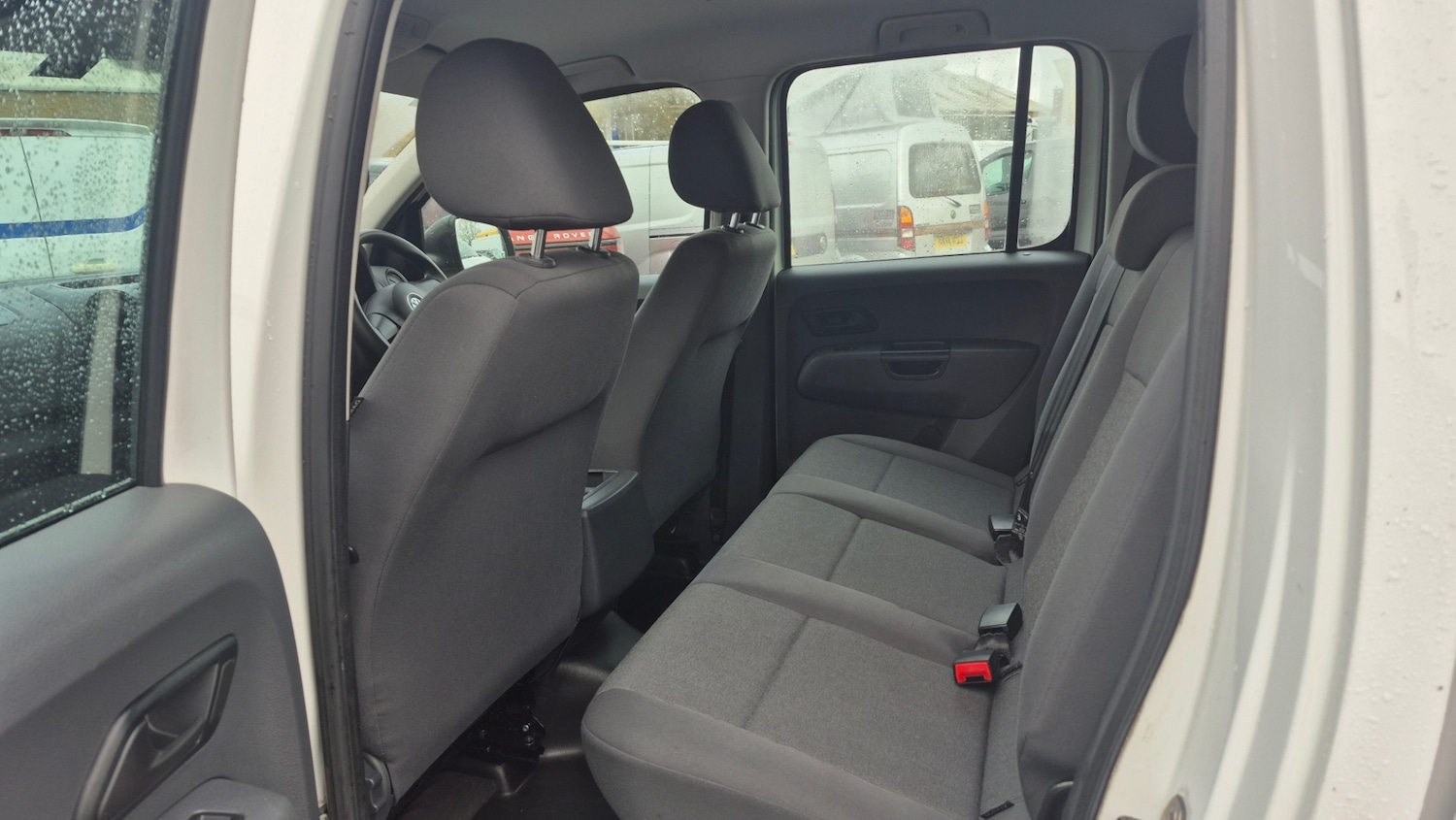 Used Volkswagen Amarok 2015 for sale - 77778529: Photo 15