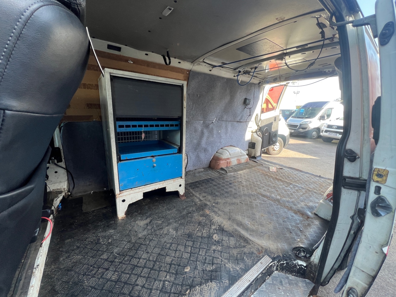 Used Volkswagen Transporter 1998 for sale - 78165963: Photo 17