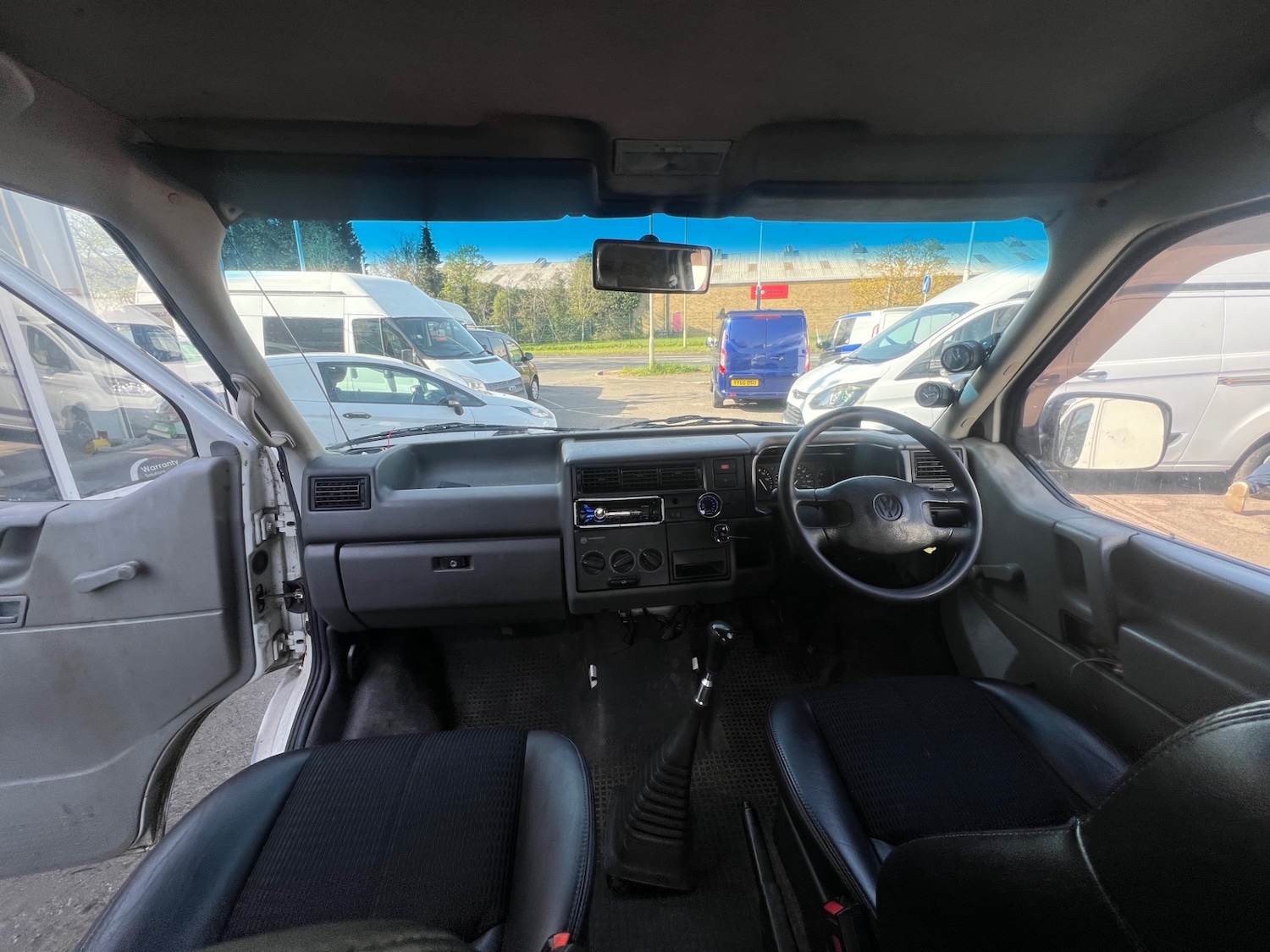 Used Volkswagen Transporter 1998 for sale - 78165963: Photo 18