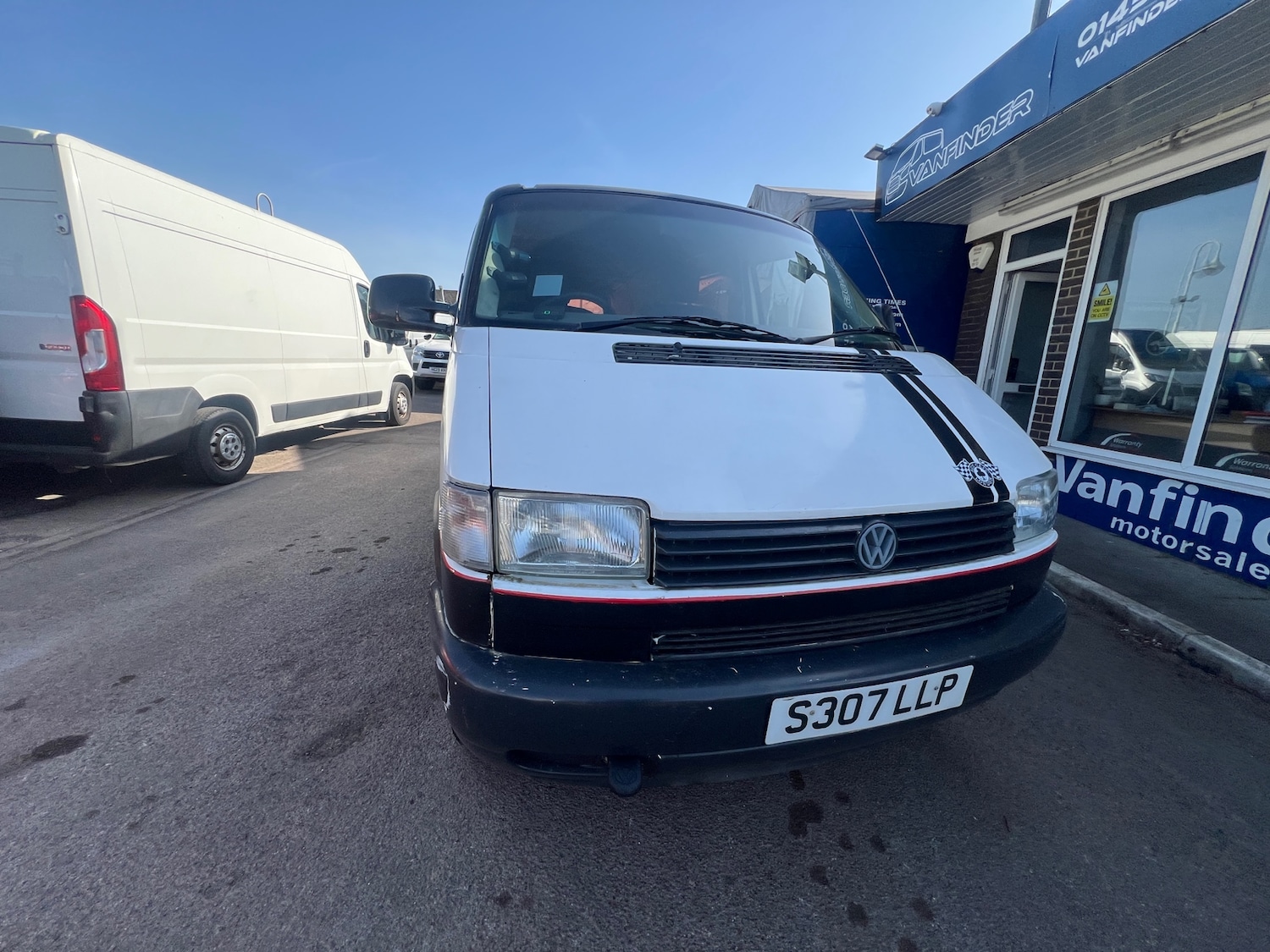 Used Volkswagen Transporter 1998 for sale - 78165963: Photo 2