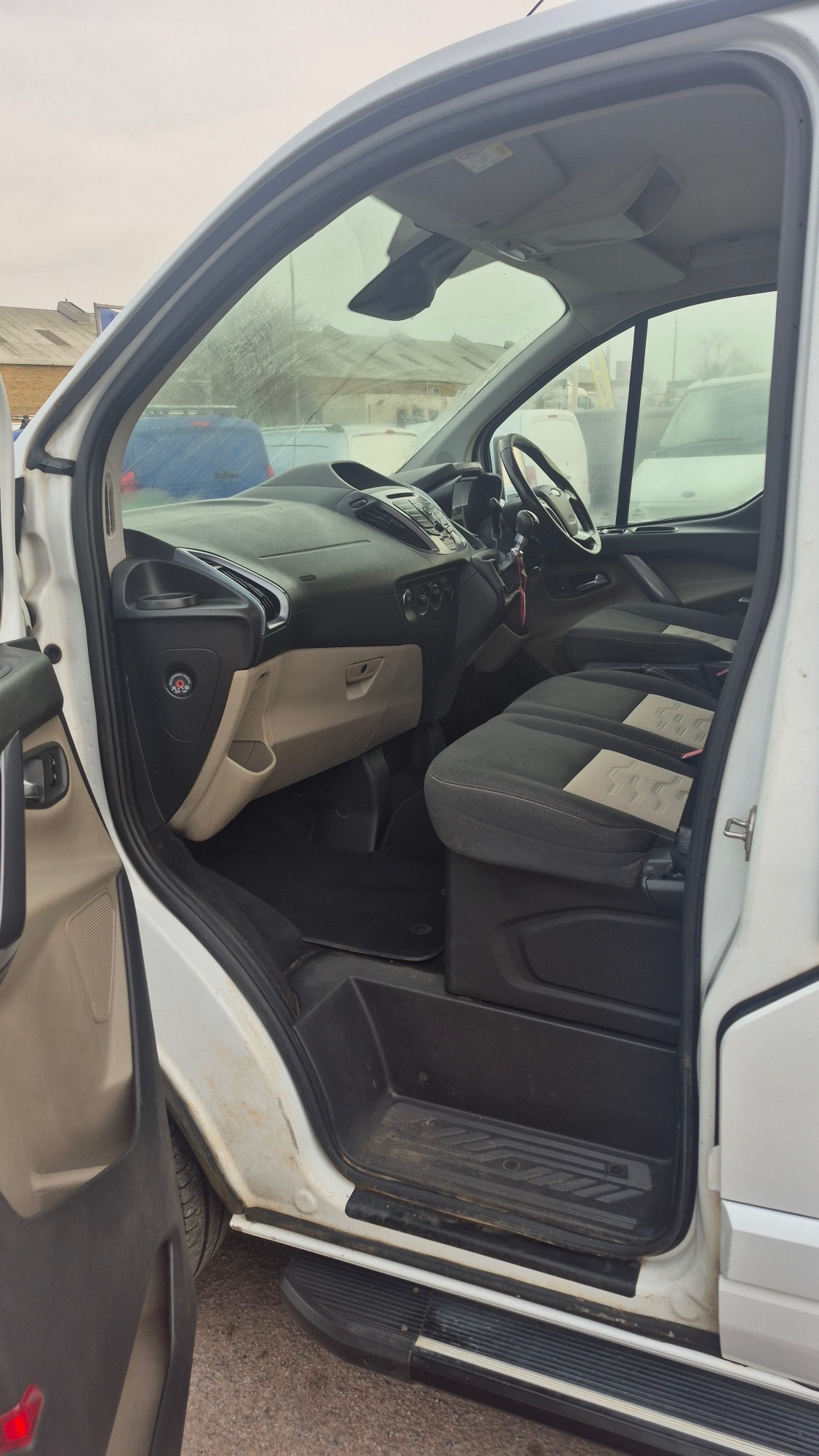 Used Ford Transit Custom 2017 for sale - 77997306: Photo 11