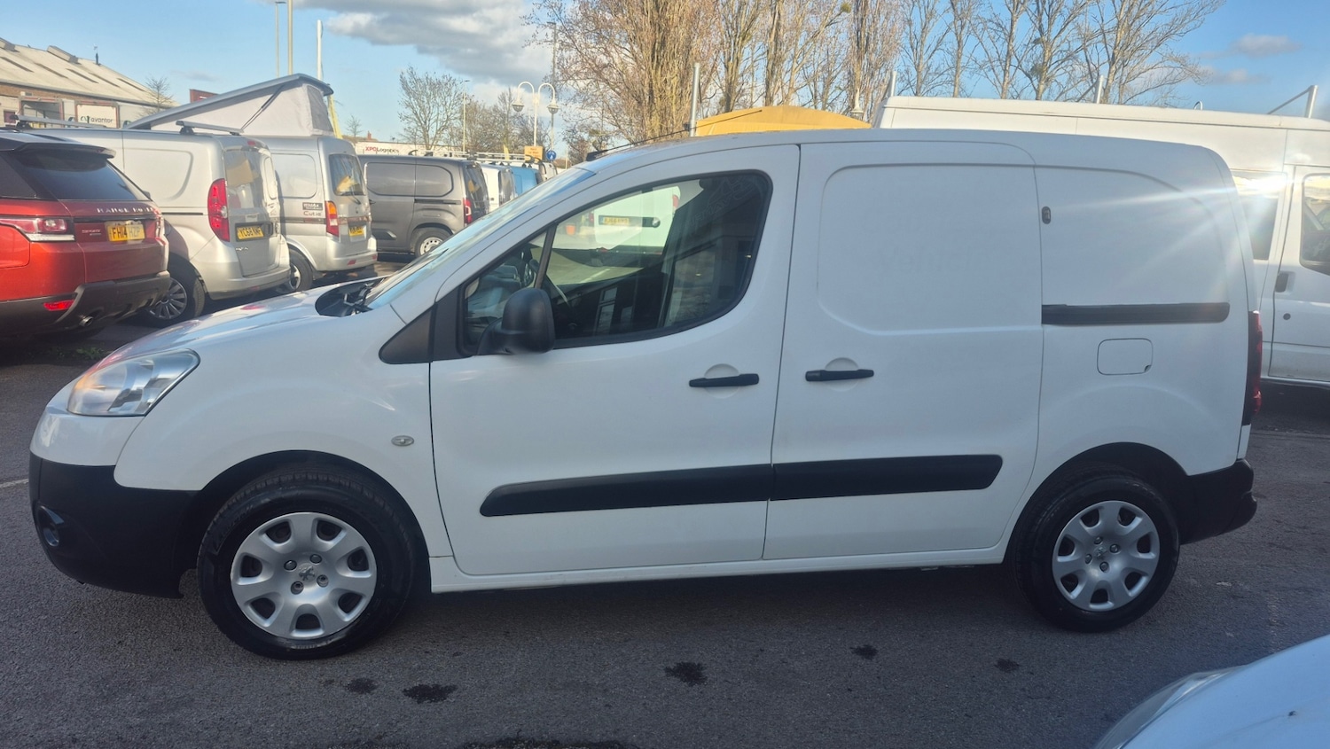 Used Peugeot Partner 2014 for sale - 77848313: Photo 2