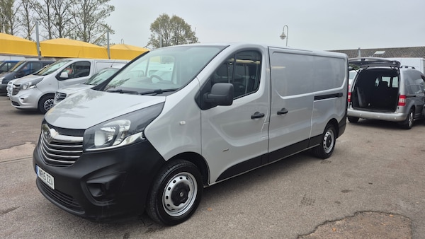 Used Vauxhall Vivaro 2015 for sale - 76276102: Photo 2