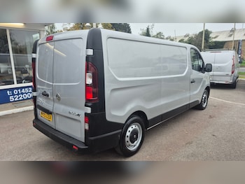 Used Vauxhall Vivaro 2015 for sale - 76276102: Photo 3