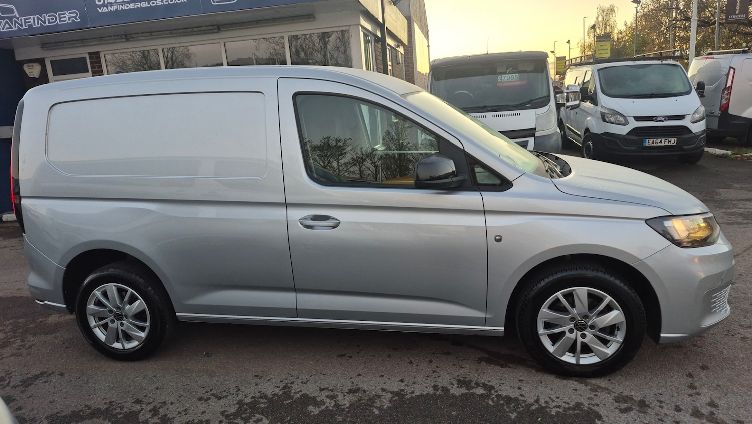 Used Volkswagen Caddy 2021 for sale - 76464421: Photo 2