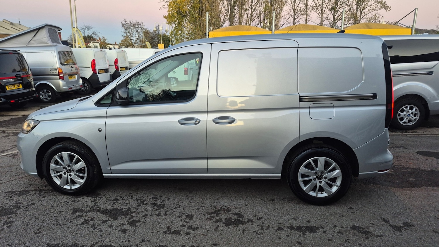 Used Volkswagen Caddy 2021 for sale - 76464421: Photo 4