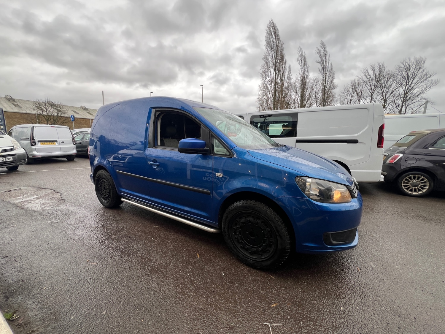 Used Volkswagen Caddy 2013 for sale - 76879109: Photo 3