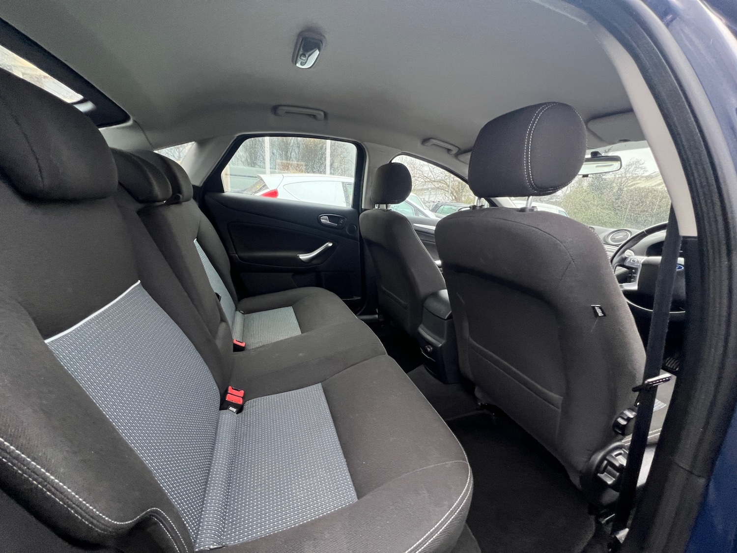 Used Ford Mondeo 2010 for sale - 77848148: Photo 20