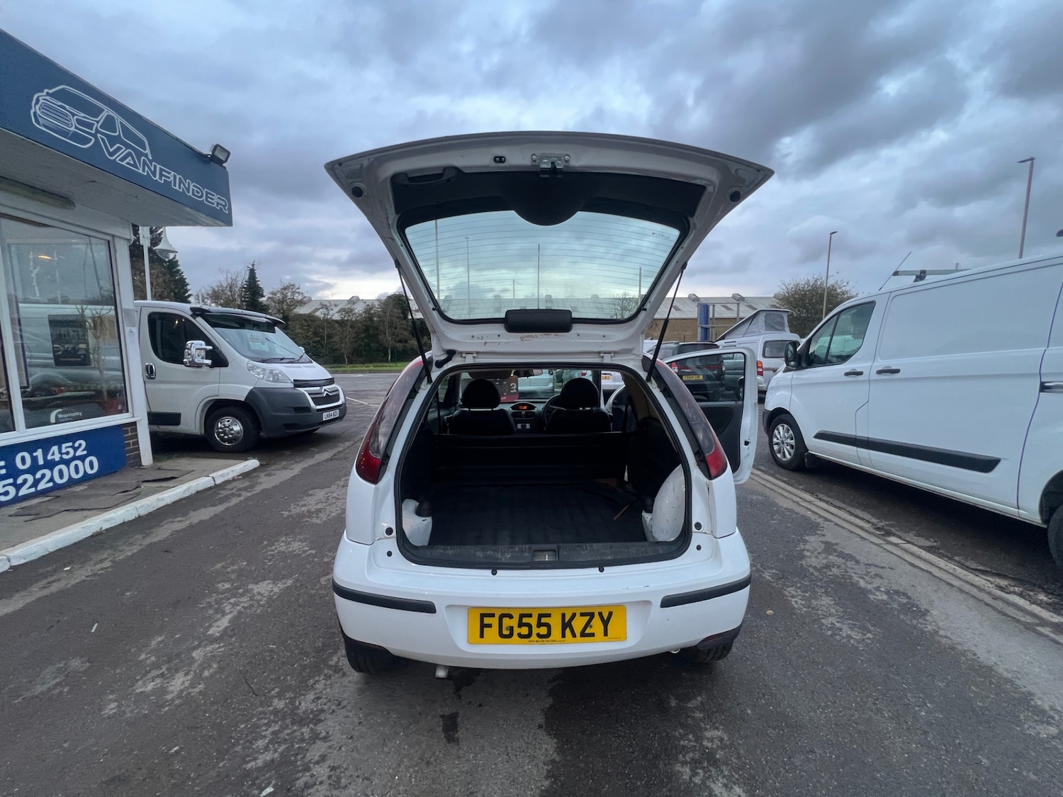 Used Vauxhall Corsa 2006 for sale - 76567878: Photo 14