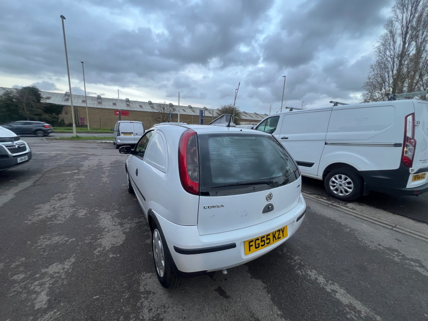 Used Vauxhall Corsa 2006 for sale - 76567878: Photo 6