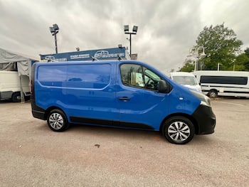 Used Vauxhall Vivaro 2015 for sale - 79802238: Photo