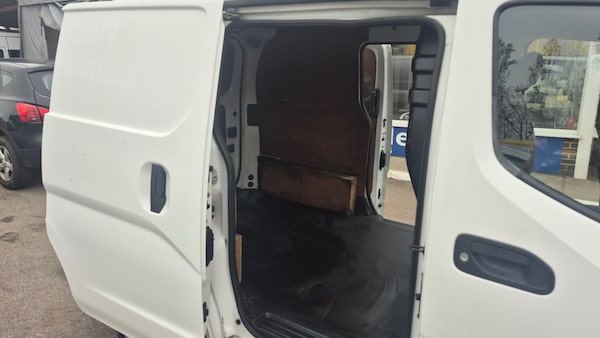 Used Nissan NV200 2011 for sale - 76276790: Photo 15