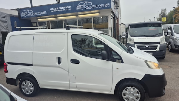 Used Nissan NV200 2011 for sale - 76276790: Photo 3