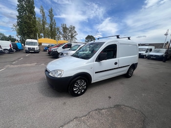 Vauxhall - Combo