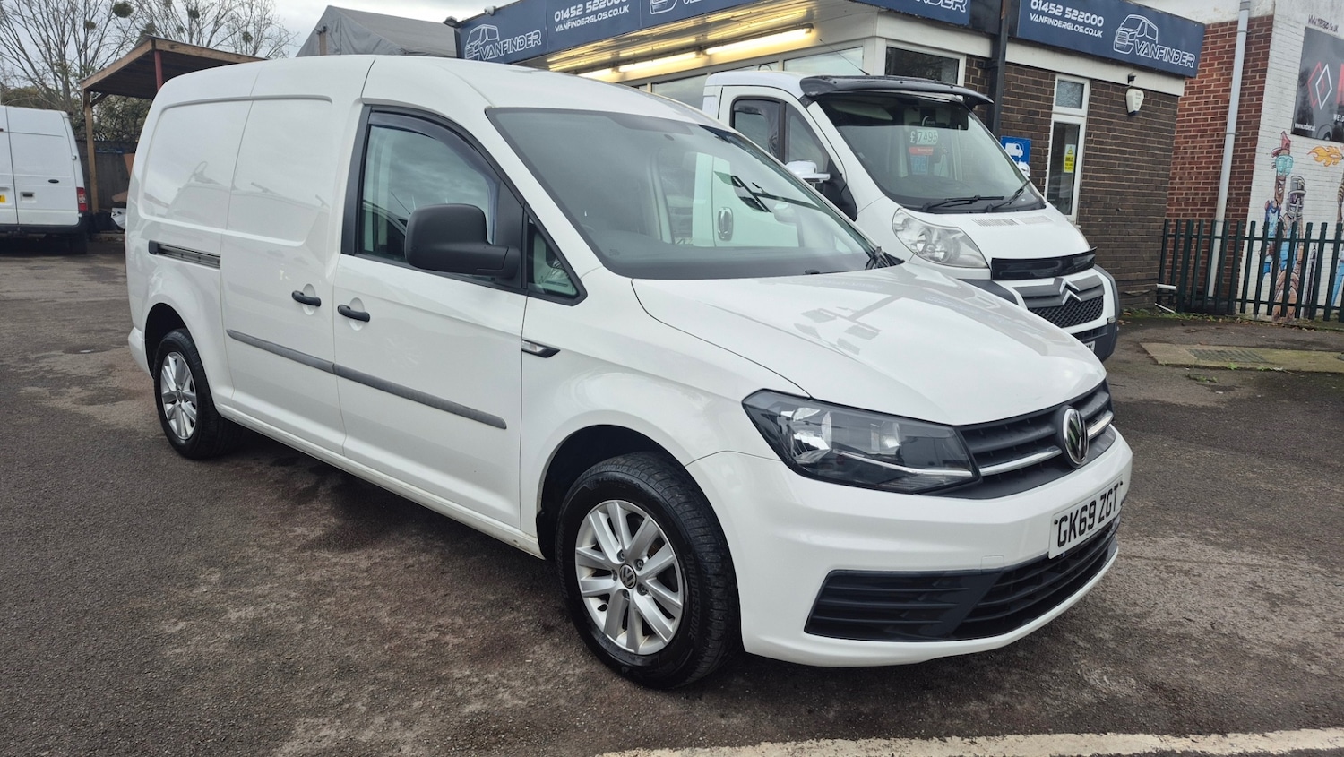 Used Volkswagen Caddy Maxi 2019 for sale - 76541934: Photo 1