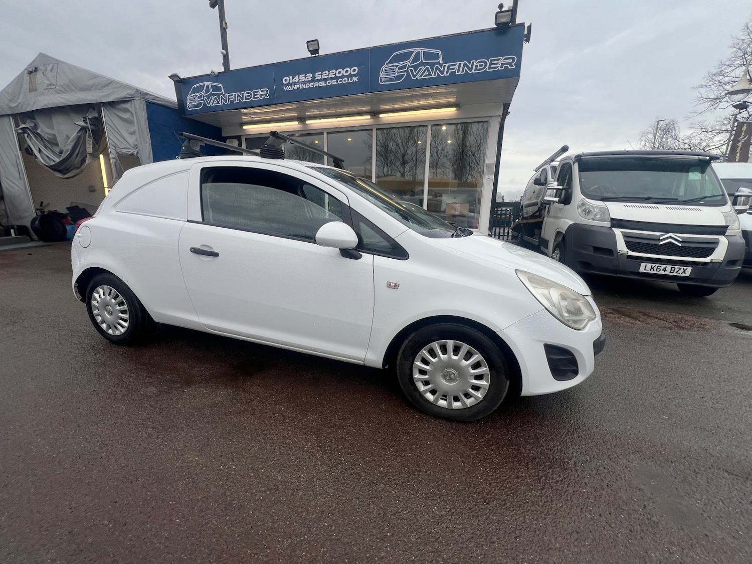 Used Vauxhall Corsa 2012 for sale - 77335855: Photo 11