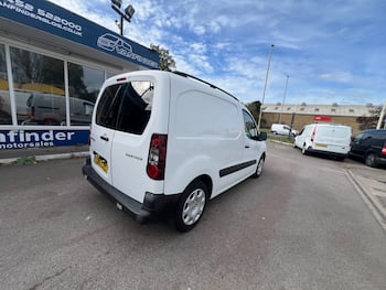 Used Peugeot Partner 2015 for sale - 79761730: Photo