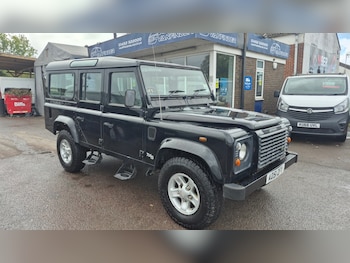 Used Land Rover Defender 110 2002 for sale - 75750143: Photo