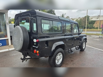 Used Land Rover Defender 110 2002 for sale - 75750143: Photo