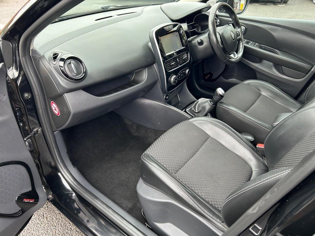 Used Renault Clio 2016 for sale - 76392246: Photo 8