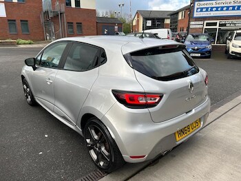 Used Renault Clio 2018 for sale - 78442343: Photo